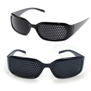 Gafas Reticulares Agujeros Para Mejorar La Vision Ya No Mas Lentes - Médicos - Ecuador