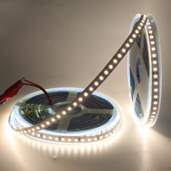 Cinta Led 5m Alta Potencia 12V 2835 3000k 240 Leds