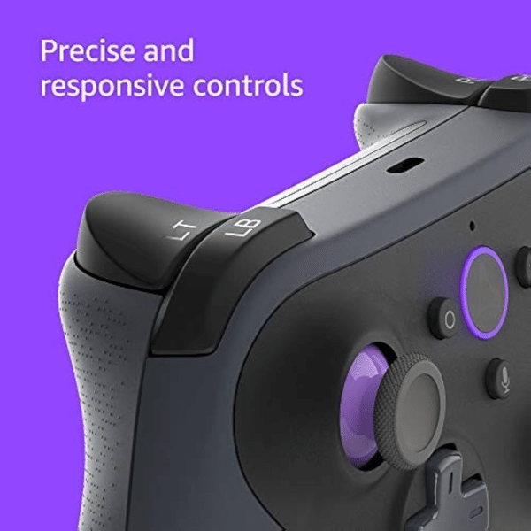Este paquete incluye un control inalámbrico Luna oficial y una suscripción de un mes a Luna+. Luna+ te ofrece más de 100 juegos, por lo que hay algo para todos los gustos. Diseñado para Amaron Luna: diseñado para ofrecer la experiencia de juego ideal en Luna, el servicio de juegos en la nube de Amazon. Compatible en todos los dispositivos: dispositivos Windows, Mac, Fire TV, tablet Fire, iPhone, iPad, Chromebook y Android. Cambio sencillo de pantalla: al jugar en Luna, puedes pausar el juego en una pantalla y seguir más tarde desde donde lo dejaste en otra. Conexión por Wi-Fi: conéctate directamente a los servidores específicos para juegos de Amazon con la tecnología Cloud Direct para disfrutar de una baja latencia. Conexión por USB: conéctate directamente a tus dispositivos Windows, Mac y Android a través del cable USB.